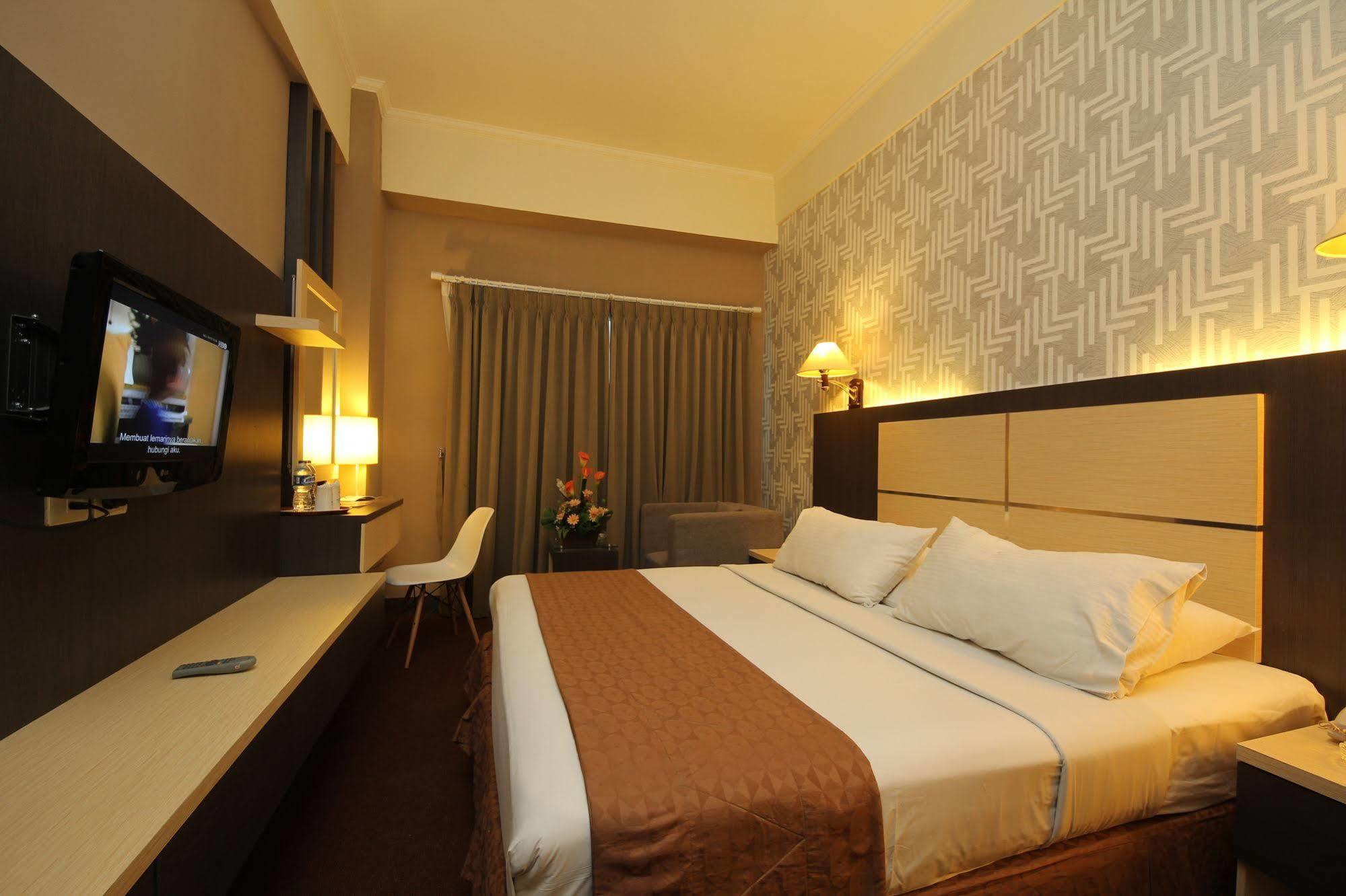Maharani Hotel Τζακάρτα Εξωτερικό φωτογραφία